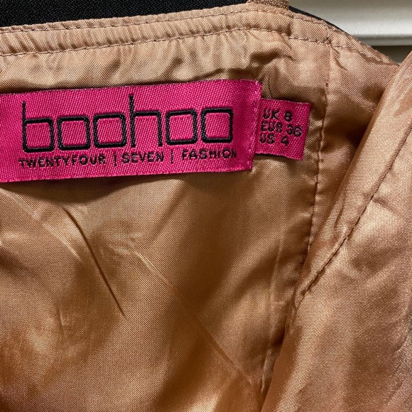 BOOHOO jumpsuit - Picture 3 of 8